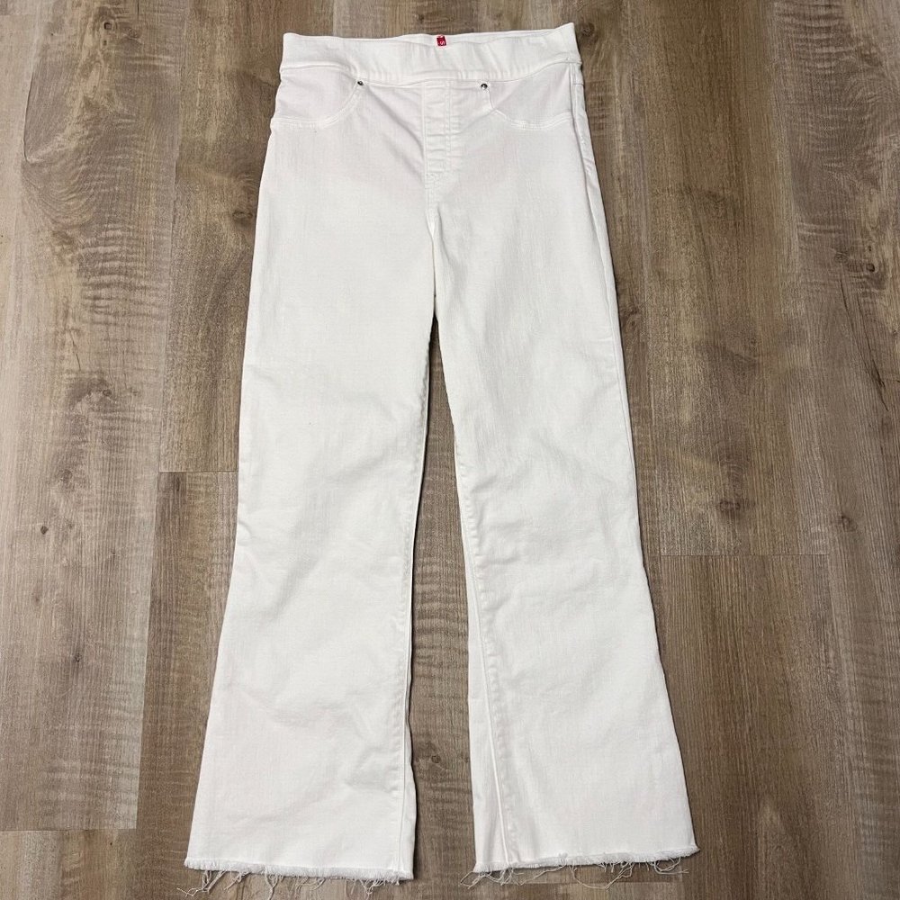 Spanx Jeans Small Pull-On White Flare Crop Stretch Pants Raw Hem
